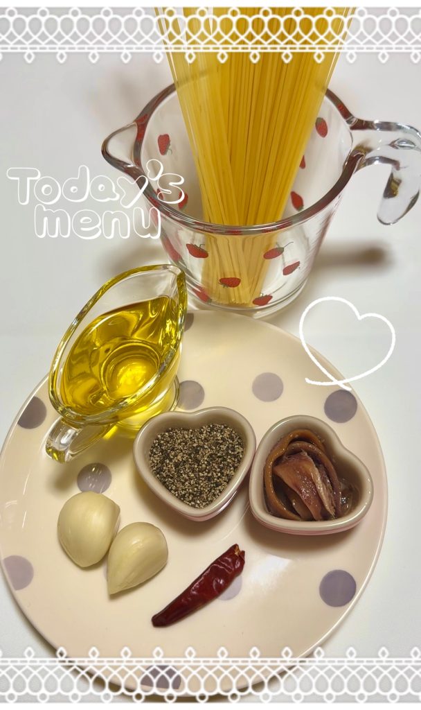 Garlic and anchovy black pepper pasta2