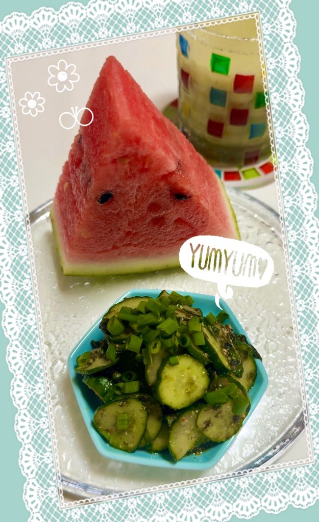 Fast and delicious cucumber presentation