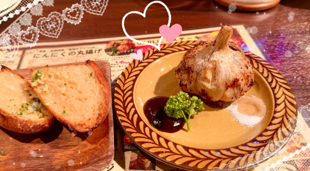 Photograph of deep-fried garlic