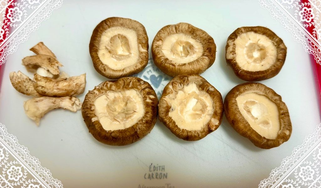 Grilled Shiitake Mushrooms,
Cut the stems off the shiitake mushrooms.