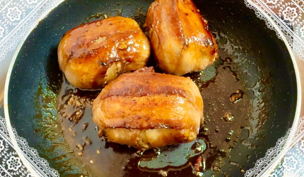 Perilla rice ball wrapped in meat
How to make 6
