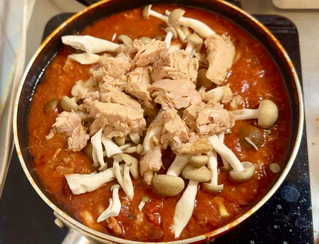 Tomato Meatball Pasta with Leftovers How to make 2