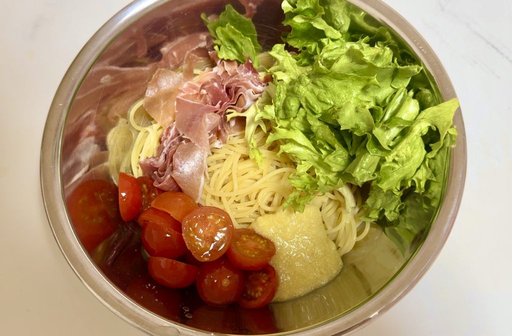 Elegant Chilled Prosciutto and Tomato Pasta How to make 6