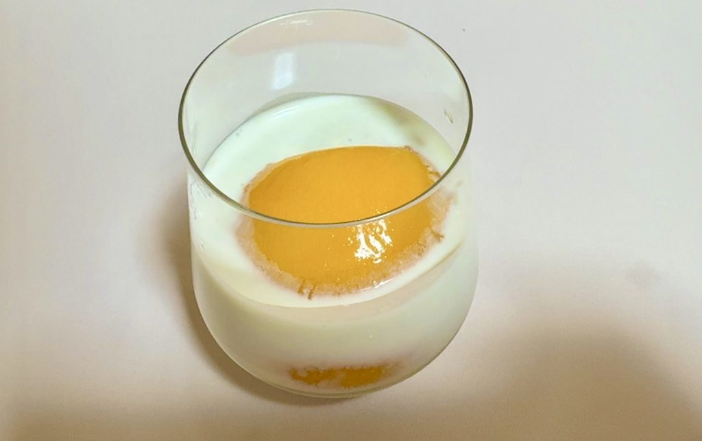 Yellow Peaches with Coconut Milk Sauce (Easy Dessert) How to make2