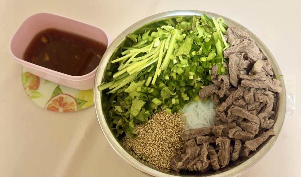 Chinese Glass Noodle Salad with Beef How to make 6