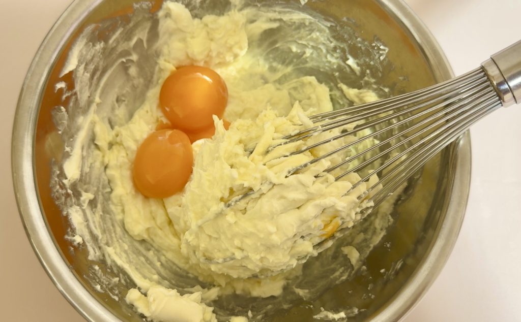 Creamy Lemon Cheesecake (Rich & Refreshing) How to make7