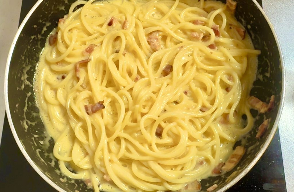 Rich Carbonara with a Hint of Lemon　How to make 5