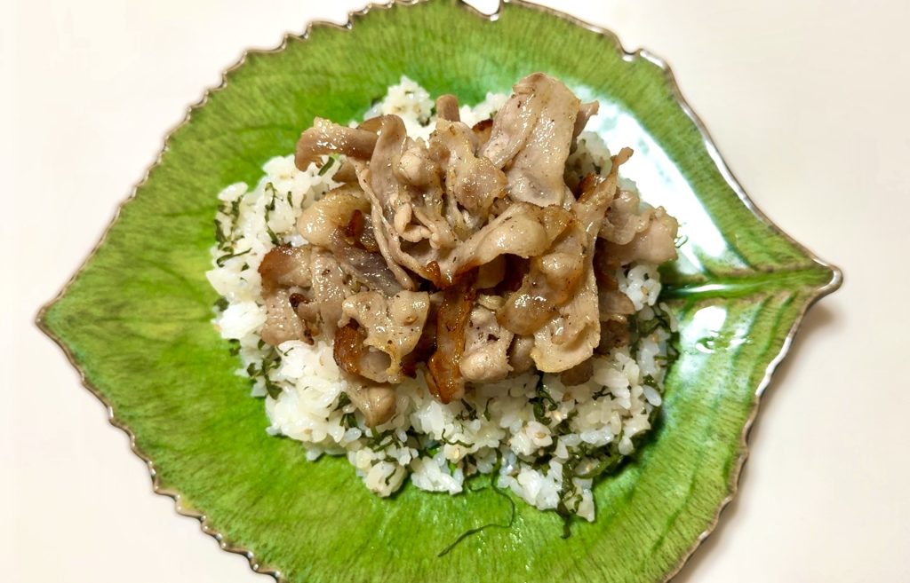 Pork Rice Bowl with Salted Lemon Green Onion Sauce How to make 6