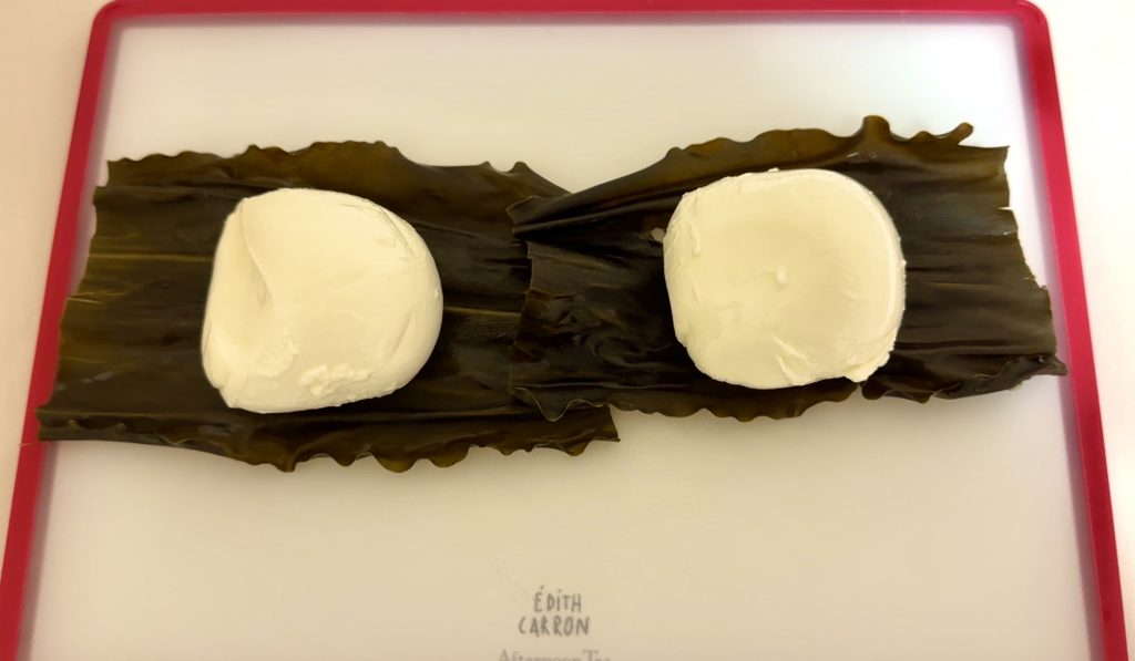 Kombu-Cured Mozzarella Cheese | A Rich and Elegant Appetizer for Wine and Sake How to make 1